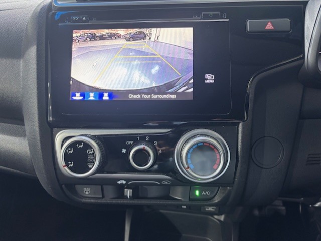 HONDA JAZZ 1.3A