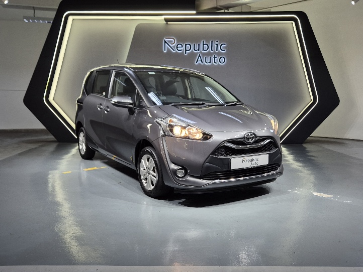 1 2Ndhandtoyotasienta