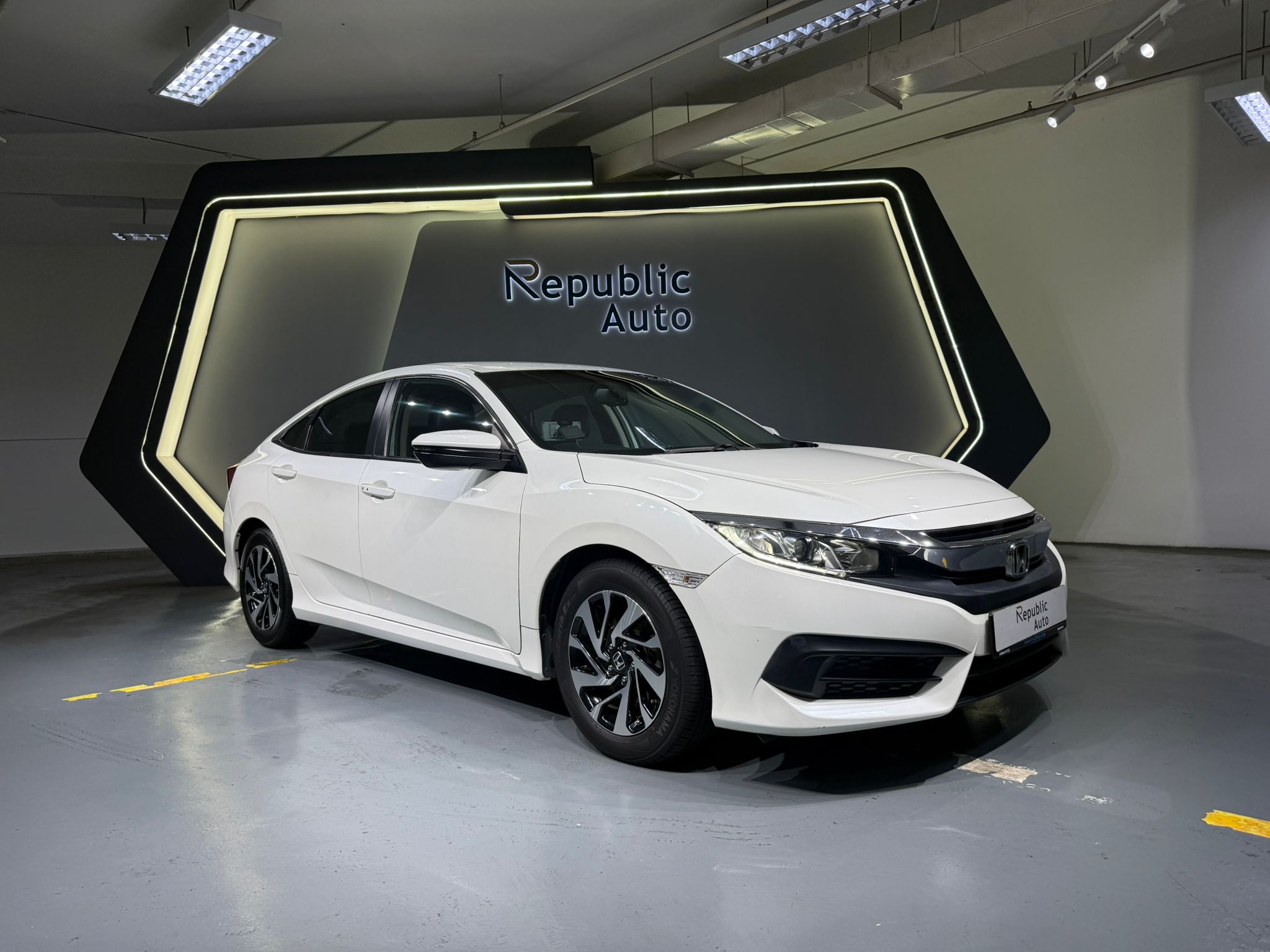 01 BUY USED HONDA CIVIC AT REPUBLIC AUTO SINGAPORE